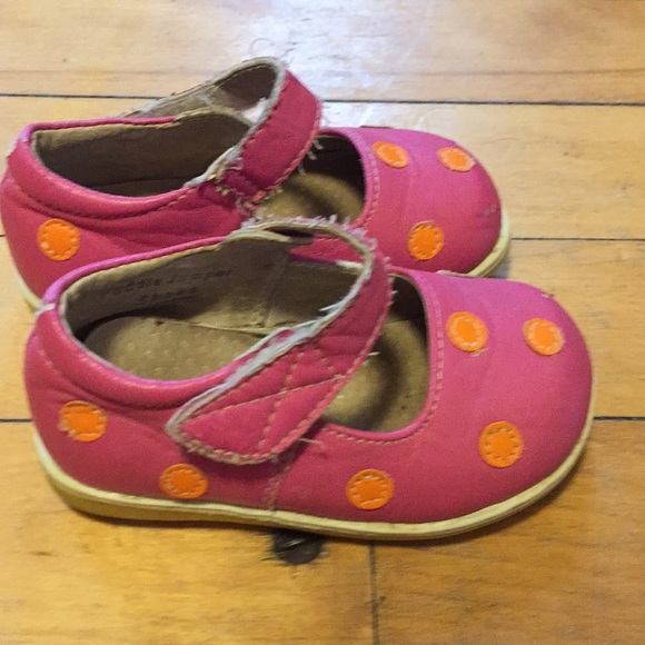 Hot Pink W/ Orange Dots Mary Janes - Picture 2 of 5
